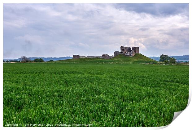 Ruins of Duffus Castle Print by Tom McPherson