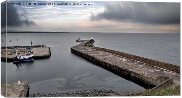 Scenic view of Burghead Harbour Canvas Print by Tom McPherson