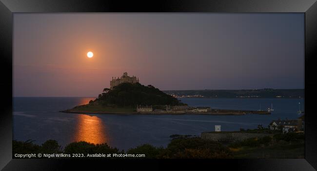Moonset at St Michael's Mount Framed Print by Nigel Wilkins