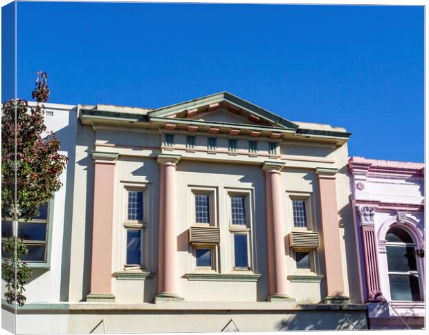 Toowoomba Heritage-Listed Building in Ruthven Street Canvas Print by Antonio Ribeiro