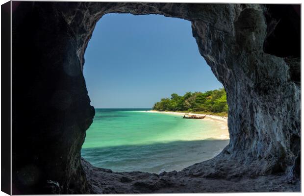 Koh Lao Liang islands, Thailand Canvas Print by peter schickert
