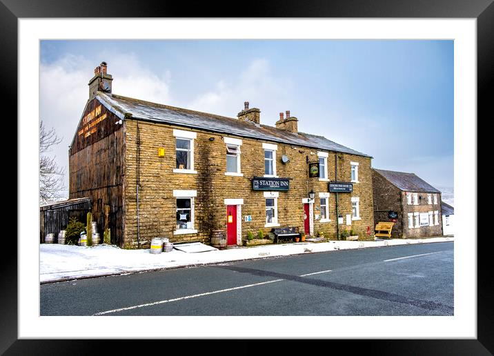 The Station Inn Ribblehead Framed Mounted Print by Steve Smith