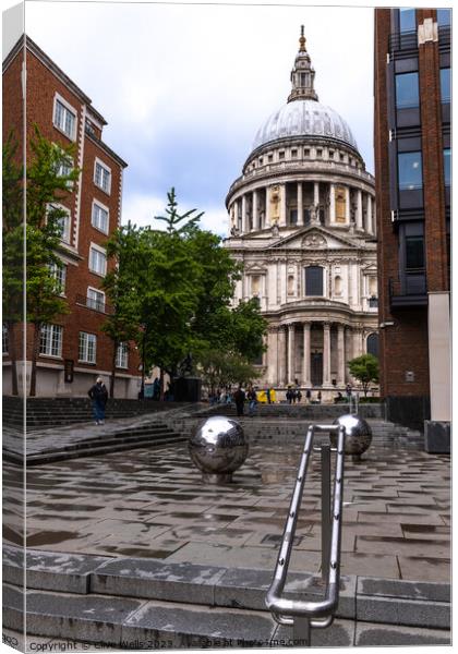 St.Pauls Canvas Print by Clive Wells