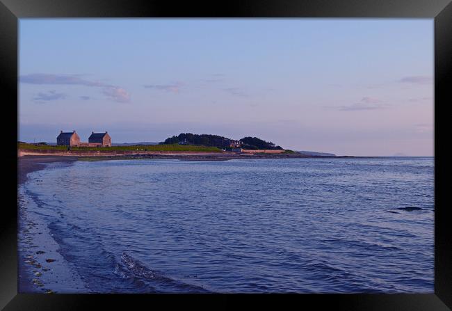 Prestwick shorefront at sunset as tide rising Framed Print by Allan Durward Photography
