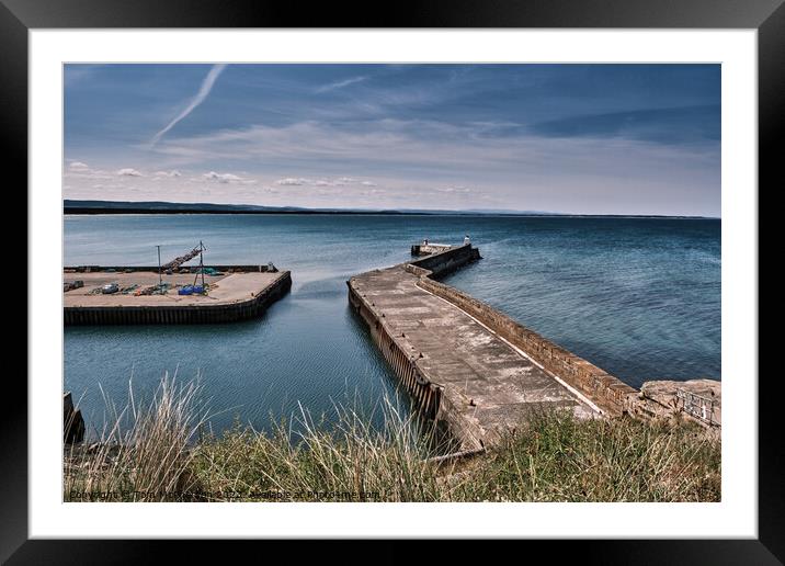 Burghead harbour Seascape Framed Mounted Print by Tom McPherson