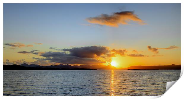 Sunset over Skye landscape Print by Gary Eason