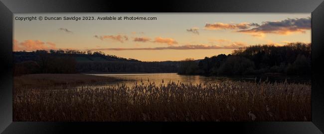 Golden Hour Splendour sunset at Chew Valley lake Framed Print by Duncan Savidge