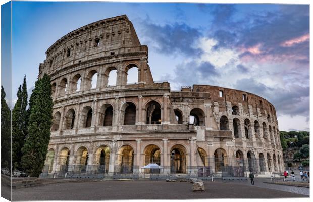 Colosseum In Rome Canvas Print by Artur Bogacki