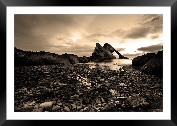 Bow Fiddle Rock Framed Mounted Print by Wayne Molyneux