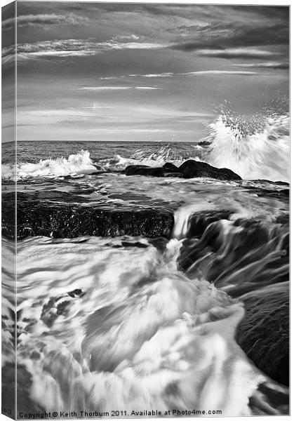 Dunbar Sea Waves Canvas Print by Keith Thorburn EFIAP/b