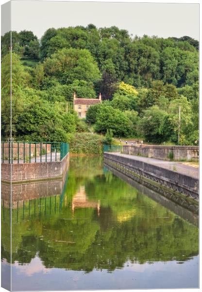 Avoncliff Aqueduct  in full reflections  Canvas Print by Tony lopez
