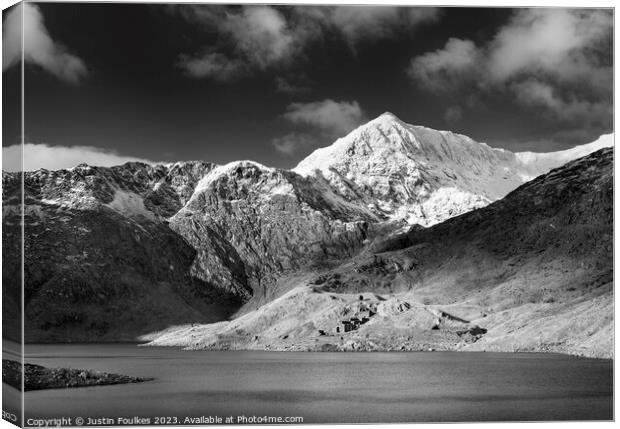 Snowdon in black and white - from Llyn Llydaw Canvas Print by Justin Foulkes