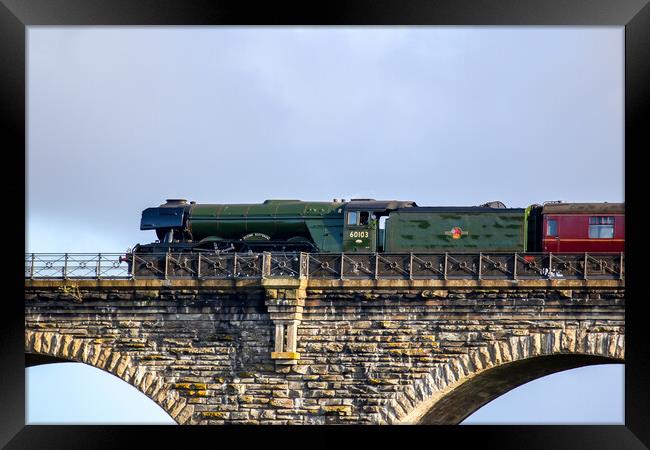 Flying Scotsman on Liskeard Viaduct Framed Print by Oxon Images