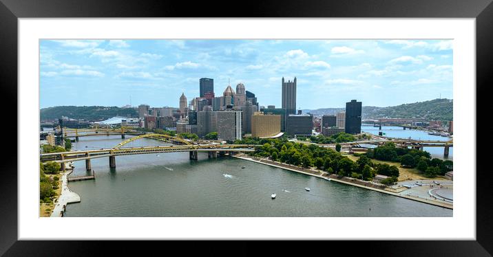 Downtown Pittsburgh aerial view - PITTSBURGH, USA - JUNE 09, 2023 Framed Mounted Print by Erik Lattwein