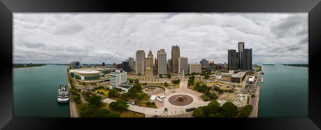Panoramic view over Detroit Michigan - DETROIT, USA - JUNE 13, 2023 Framed Print by Erik Lattwein