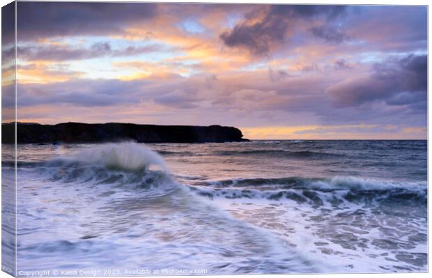 Spring Tide Sunset at Eyemouth Canvas Print by Kasia Design
