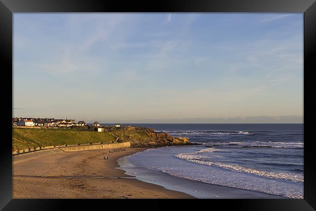 Early Morning Tynemouth Beach. Framed Print by Kevin Tate