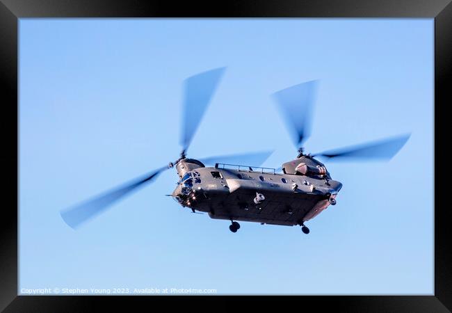 Chinook Helicopter Framed Print by Stephen Young
