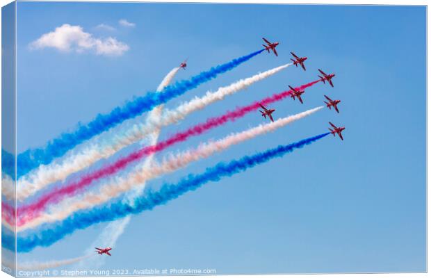Royal Air Force Display Team The Red Arrows Canvas Print by Stephen Young