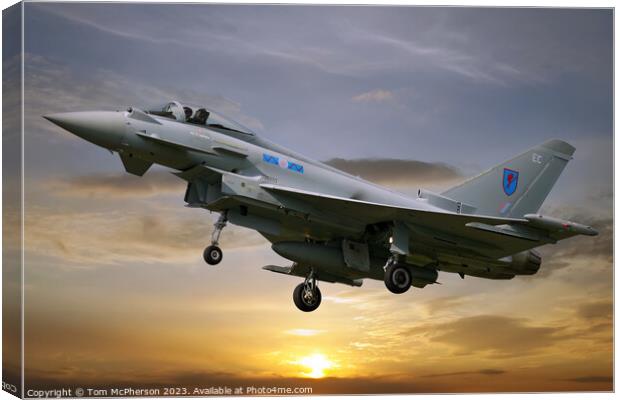 Roaring Thunder RAF Eurofighter Typhoon FGR.4 Canvas Print by Tom McPherson
