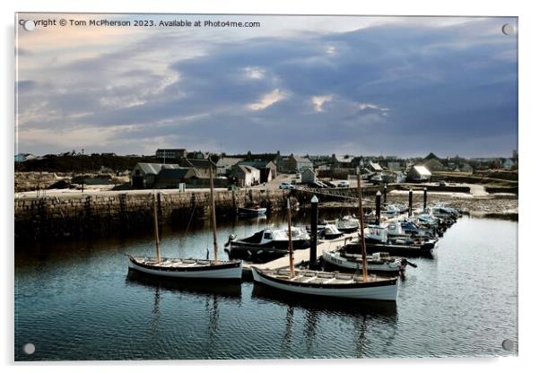 Serene Hopeman Harbour Acrylic by Tom McPherson