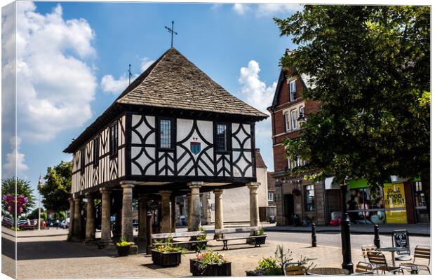The Old Town Hall in Royal Wootton Bassett, Wiltshire, UK. Canvas Print by Peter Jarvis