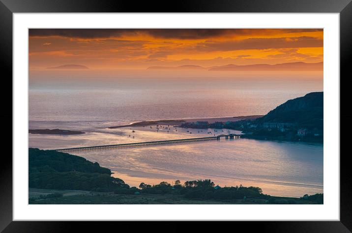 Barmouth Framed Mounted Print by Rory Trappe