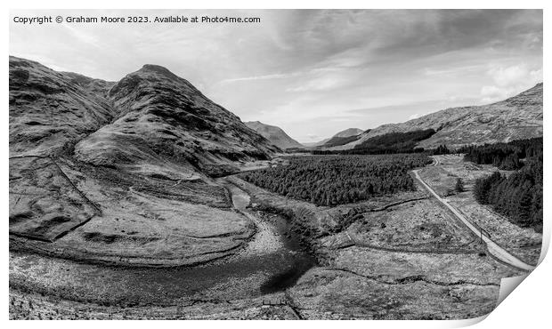 Glen Etive looking south monochrome Print by Graham Moore