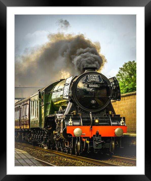 The Flying Scotsman - 60103 passing through Laurencekirk Station  Framed Mounted Print by DAVID FRANCIS