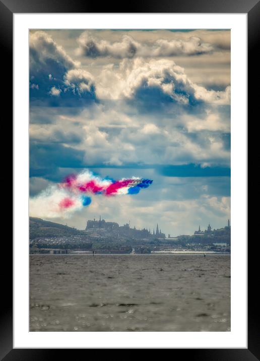 Red Arrows Framed Mounted Print by Duncan Loraine