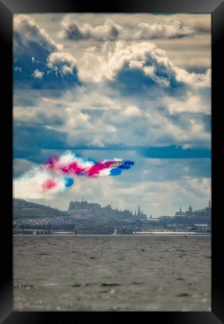 Red Arrows Framed Print by Duncan Loraine