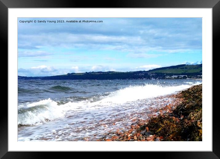 "Ethereal Symphony: Captivating Waves of the Moray Framed Mounted Print by Sandy Young