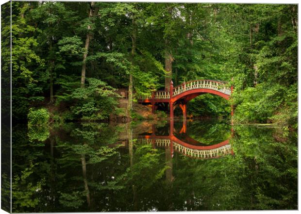 Crim Dell bridge at William and Mary college Canvas Print by Steve Heap