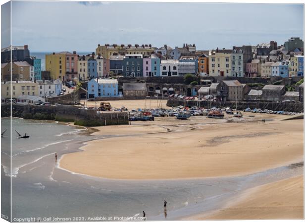 Virws around the seasie town to Tenby, South Wales Canvas Print by Gail Johnson