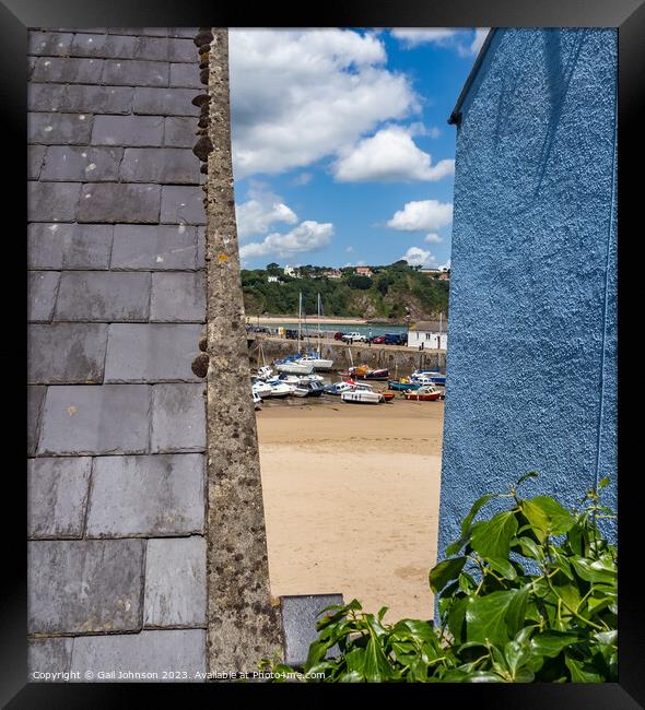 Virws around the seasie town to Tenby, South Wales Framed Print by Gail Johnson