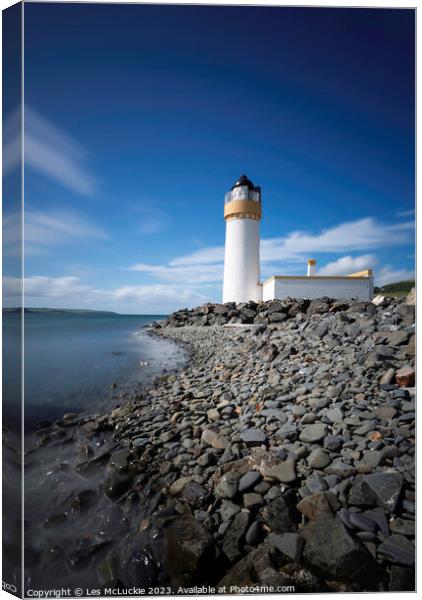 Lighthouse Longexposure Canvas Print by Les McLuckie