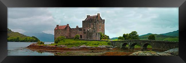 Eilean Donan Castle Framed Print by Tom Gomez