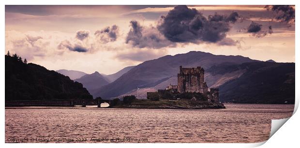 Eilan Donan Castle Print by Lesley Carruthers