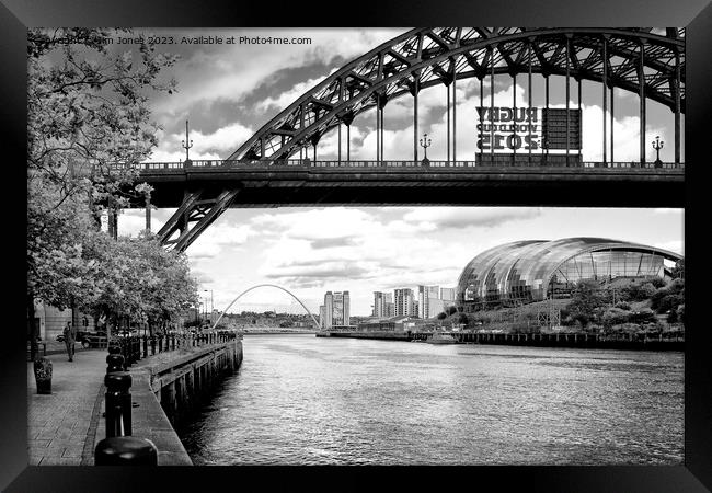 Newcastle Quayside in Black and White. Framed Print by Jim Jones