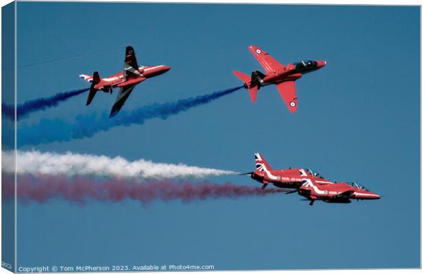 Red Arrows: Spectacular UK Sky Display Canvas Print by Tom McPherson