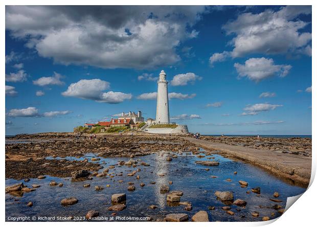 St Mary's Lighthouse Print by Richard Stoker