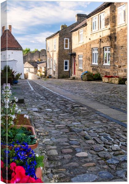 Tower Street in Richmond, North Yorkshire Canvas Print by Tim Hill