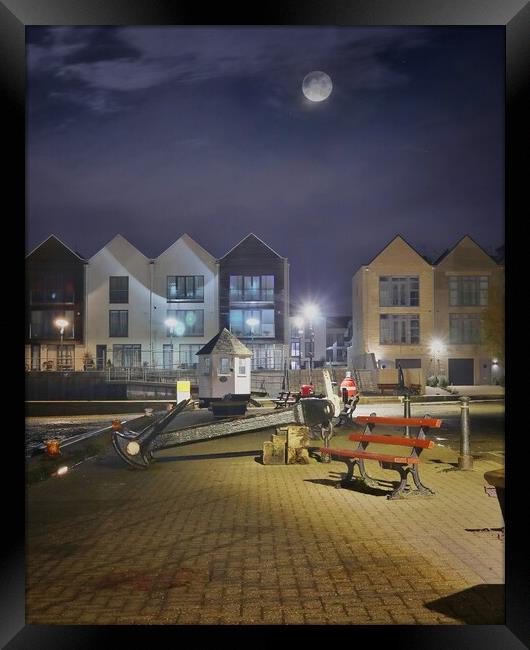 Moon down over the Waterside marina in Brightlingsea  Framed Print by Tony lopez