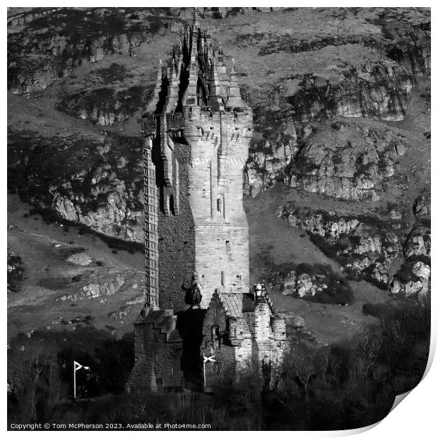 The Stirling Stature of Wallace Monument Print by Tom McPherson