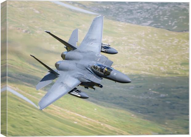 F15 coming in Hot Canvas Print by Rory Trappe