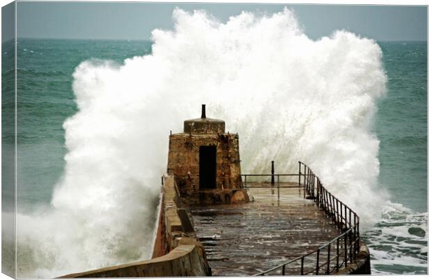 Stormy weather in cornwall Canvas Print by Kevin Britland