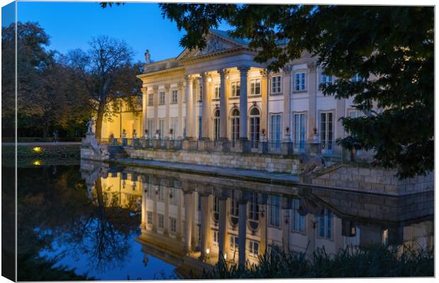 Palace On The Isle In Warsaw At Night Canvas Print by Artur Bogacki