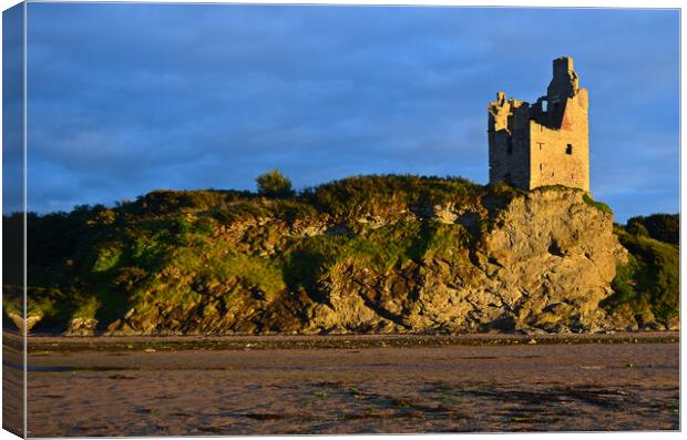 Greenan Castle, Ayr, in low sunlight Canvas Print by Allan Durward Photography
