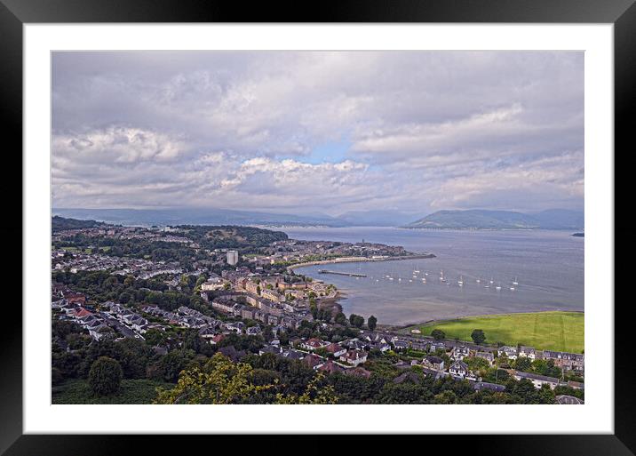 Cardwell Bay Gourock, Inverclyde Framed Mounted Print by Allan Durward Photography