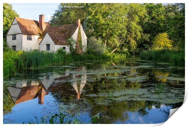  Willy Lott's House cottage, Flatford Mill Print by Ian Murray